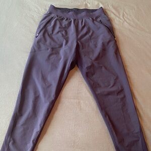 Lululemon Men’s Black Joggers